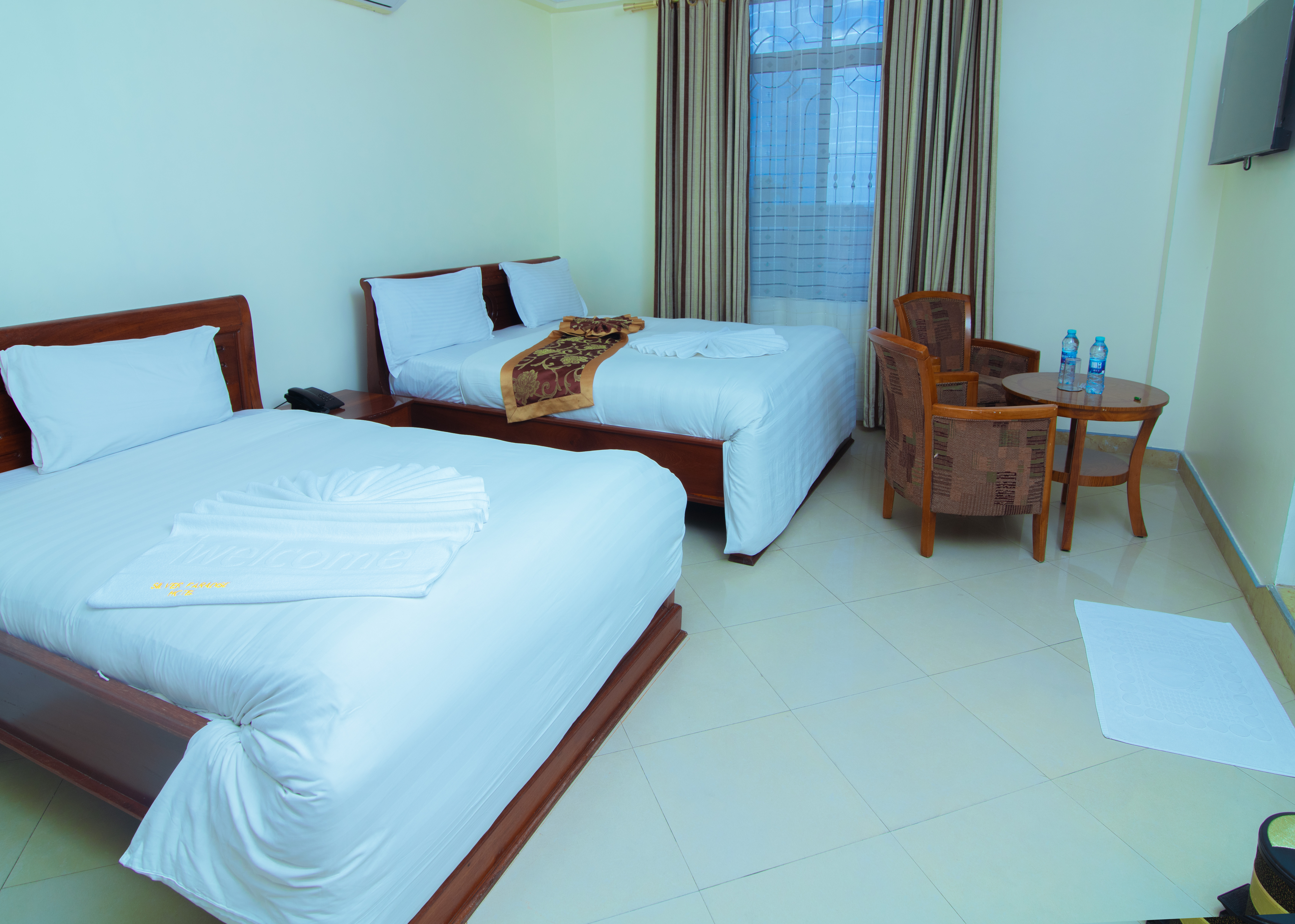 Twin Deluxe Room